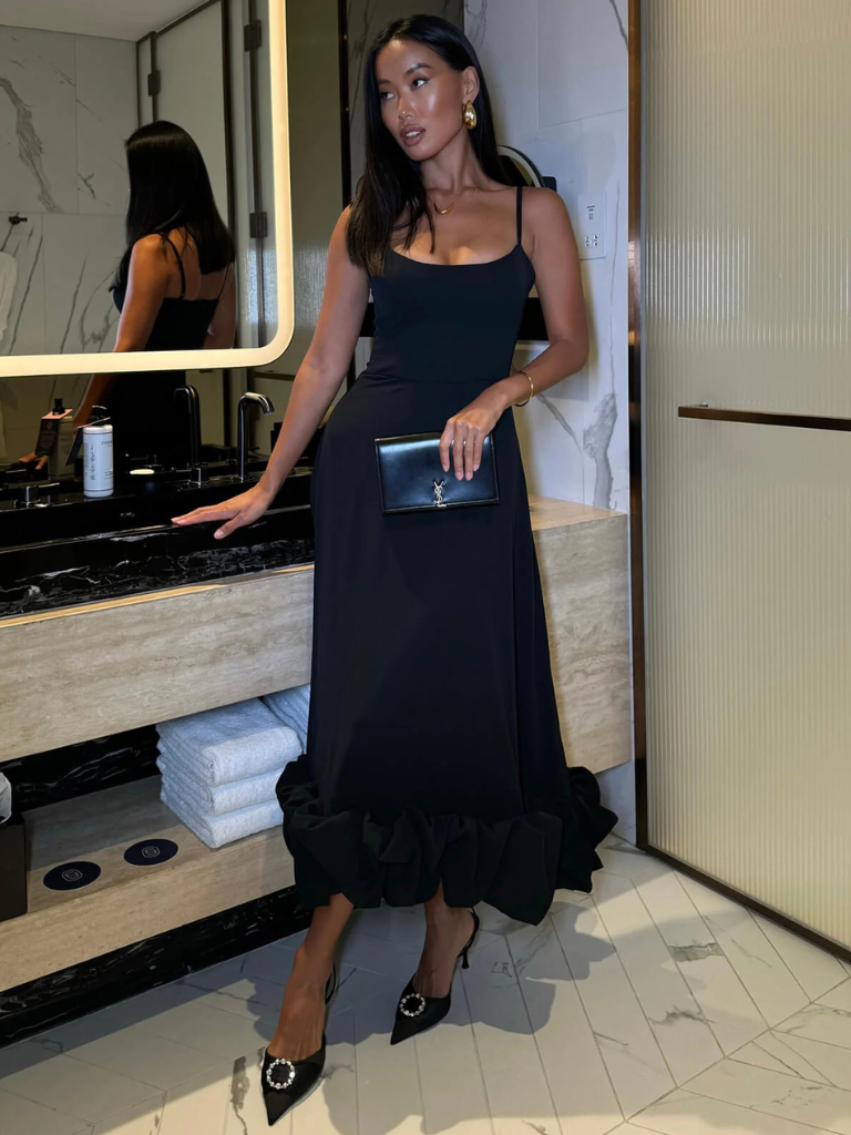 Cloud Bloom – Ruffle-Hem Midi Dress